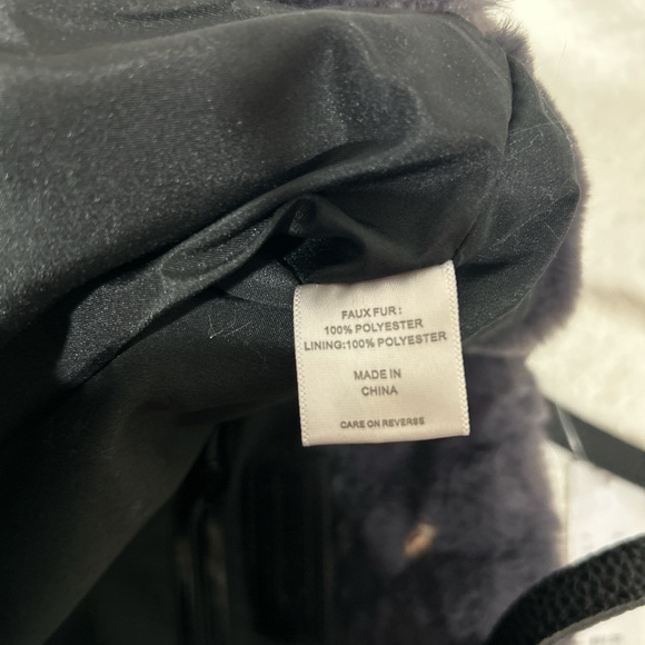 NY&C Faux Fur Tote Bag – Gray – NWT - Picture 8 of 8